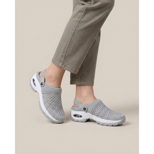 Air-Cushioned Mesh Clogs for All-Day Support
