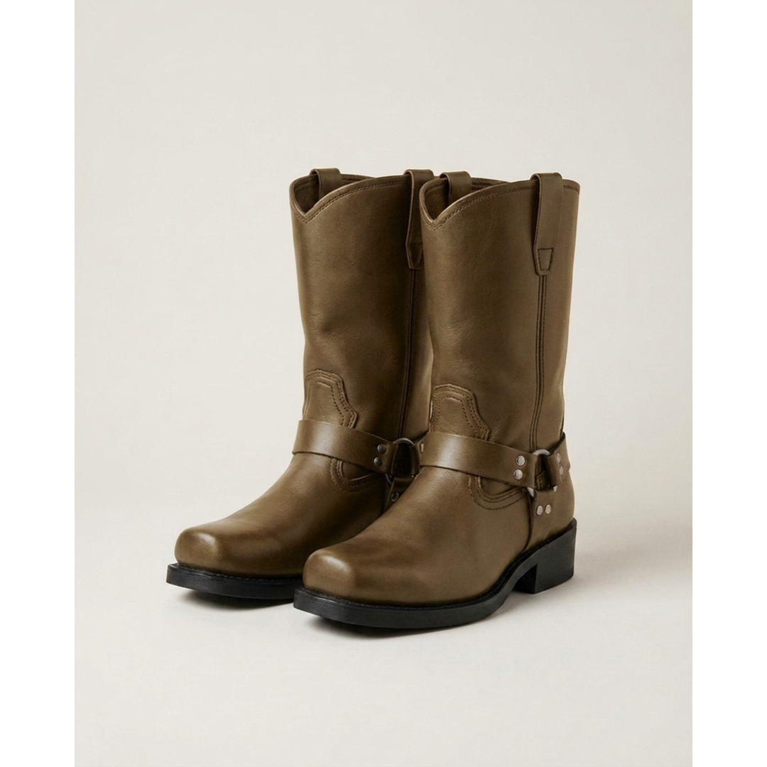 Waterproof Harness Boots for All-Weather Wear