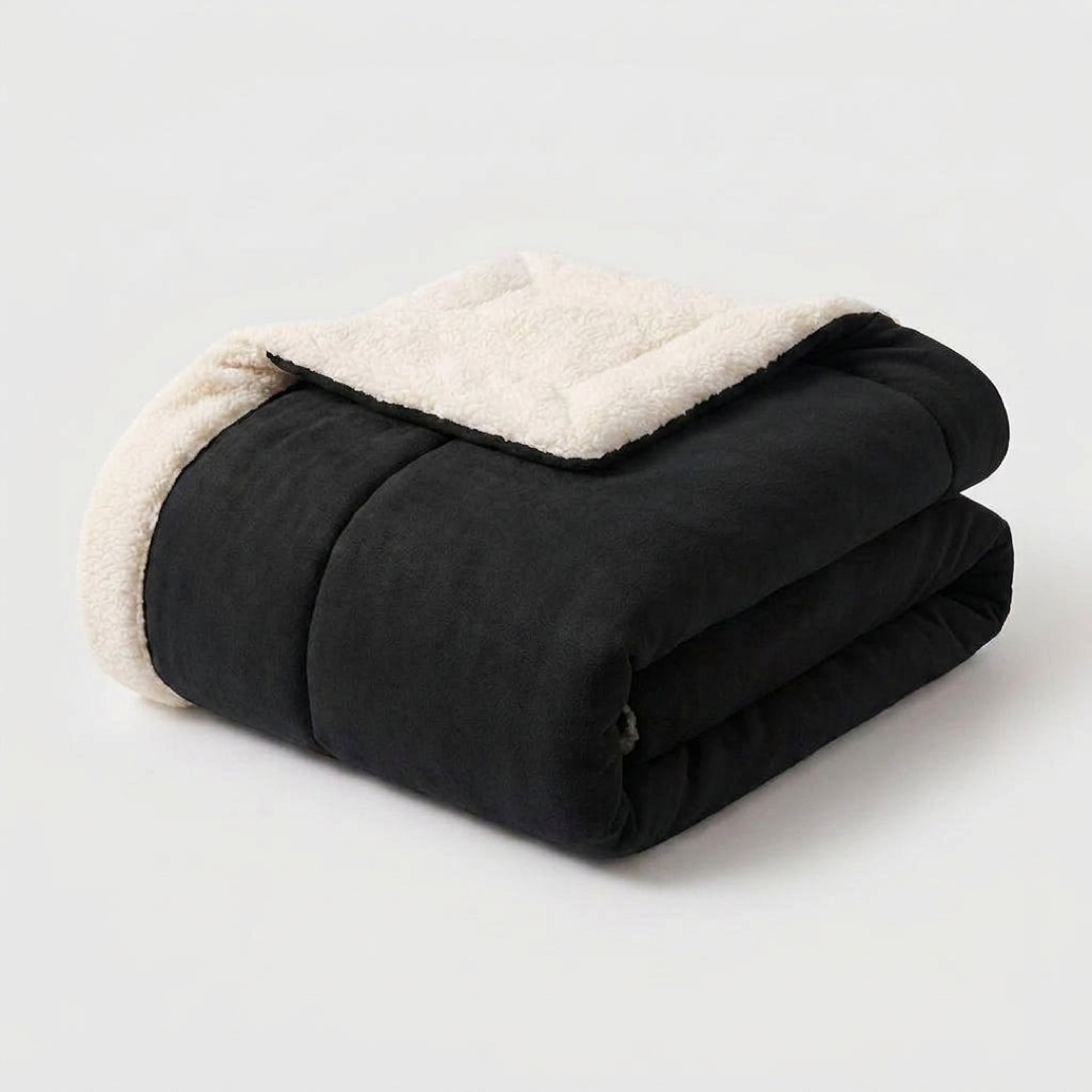 Plush Fleece Blanket for Lasting Warmth