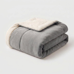 Plush Fleece Blanket for Lasting Warmth