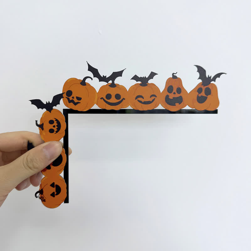Pumpkin Bat Door Corner Decoration for Festive Entryways