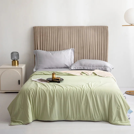 Dual-Sided Cooling Quilt for Restful Sleep