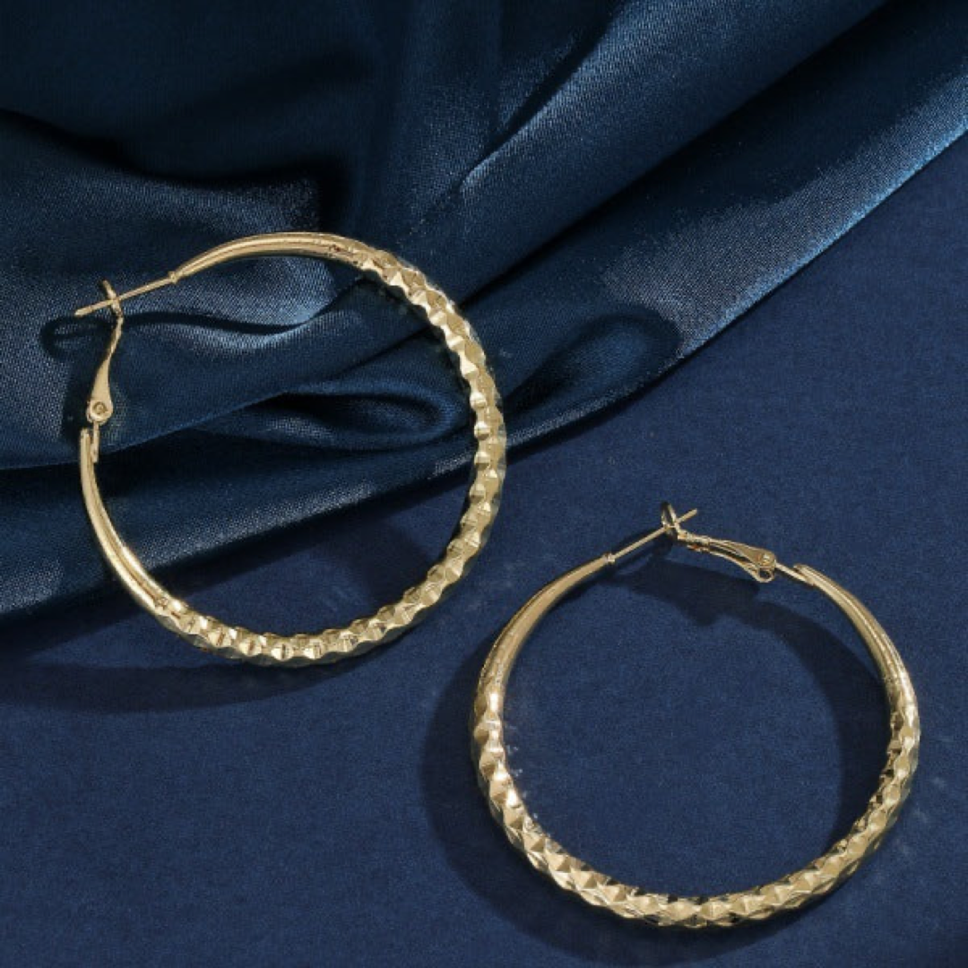 Diamond-Cut Hoop Earrings for Everyday Sparkle