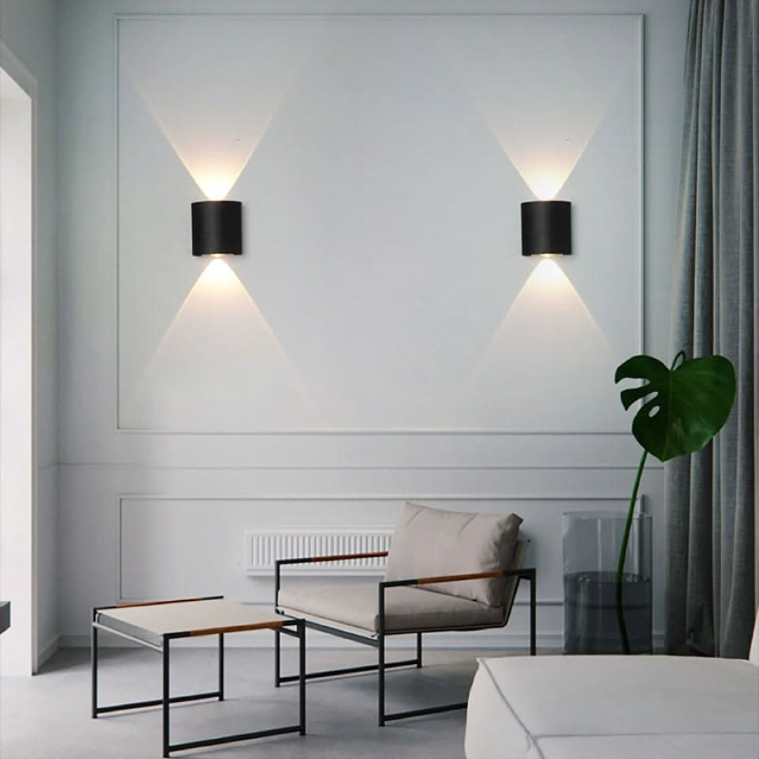 Sculptural Outdoor Light for a Welcoming Glow