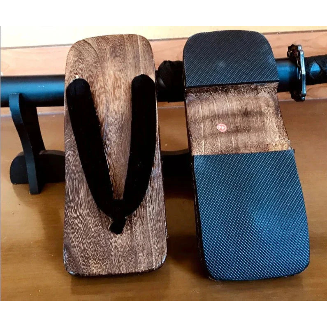 Wooden Geta Sandals for Balanced Comfort