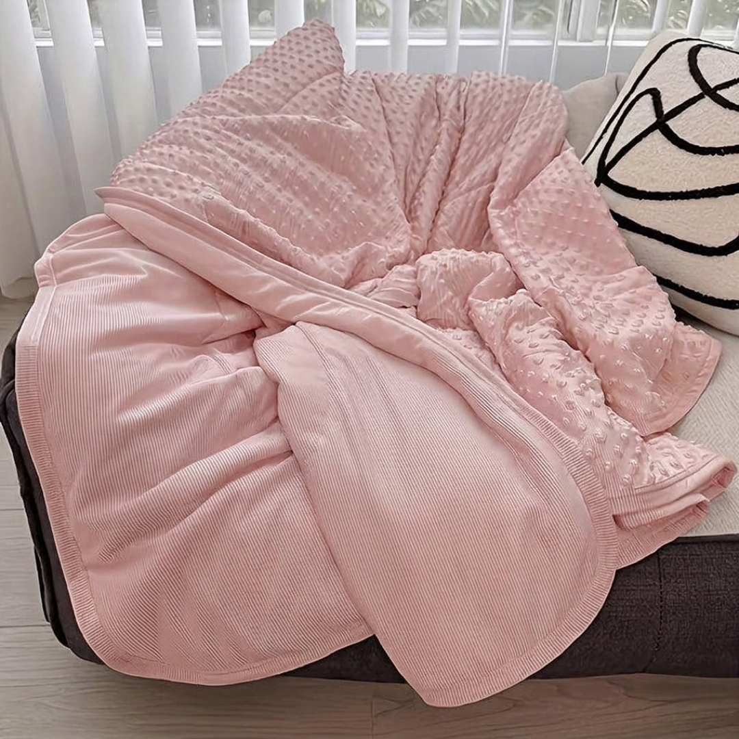 Breathable Cooling Throw for Restful Comfort