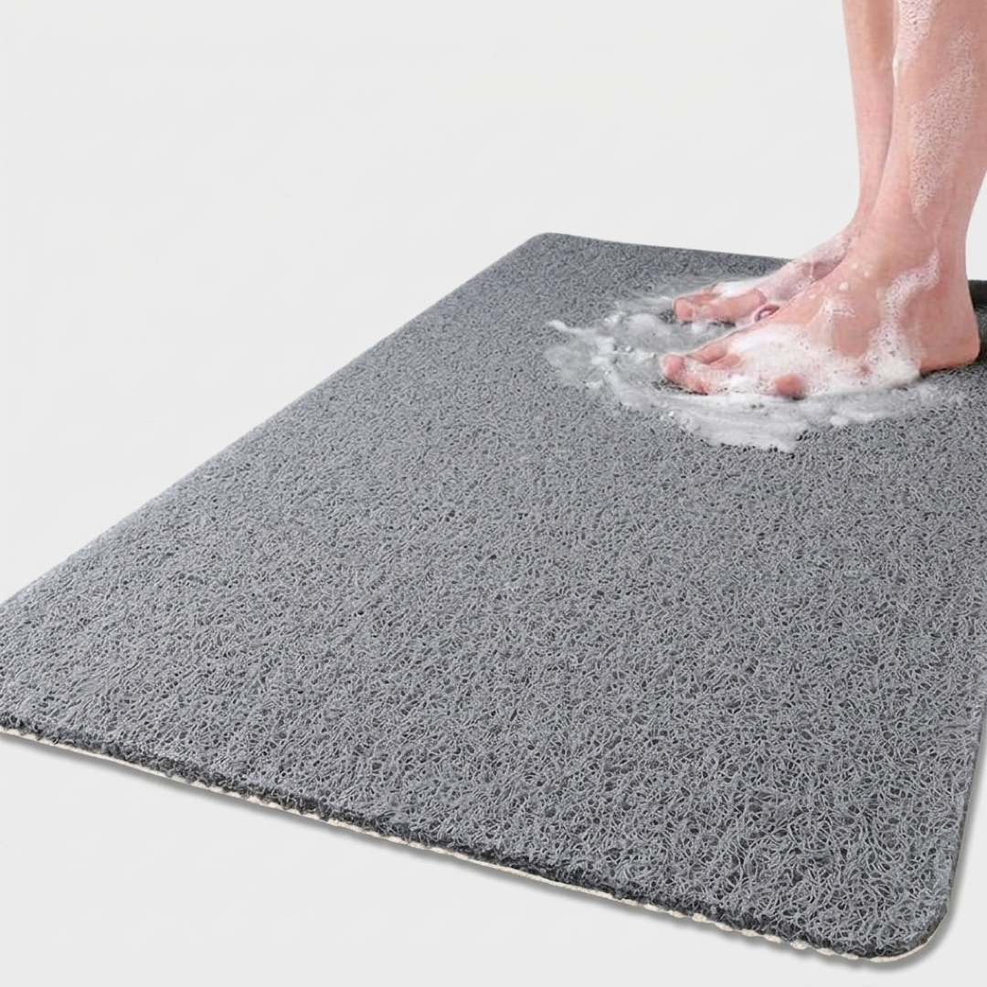 Quick-Drain Bath Mat for Safer Showers