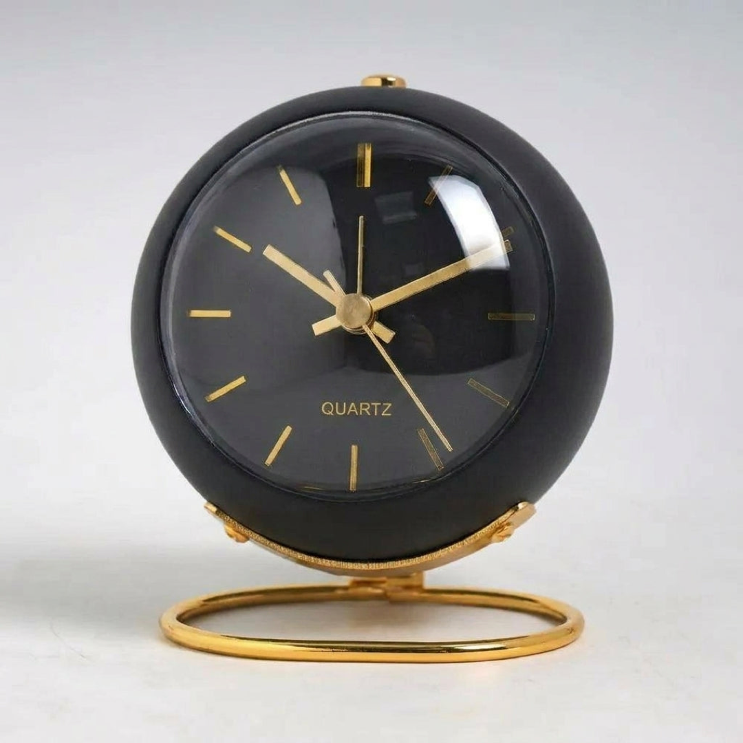 Silent Bedside Clock With Nighttime Backlight