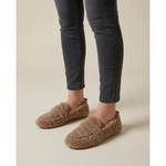 Cozy Indoor Slippers With Non-Slip Comfort