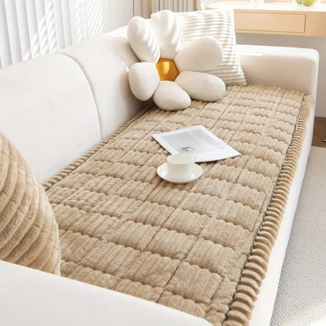 Plush Sofa Protector for Cozy Pet-Friendly Comfort