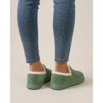Fleece-Lined Slippers for Cozy, Secure Steps