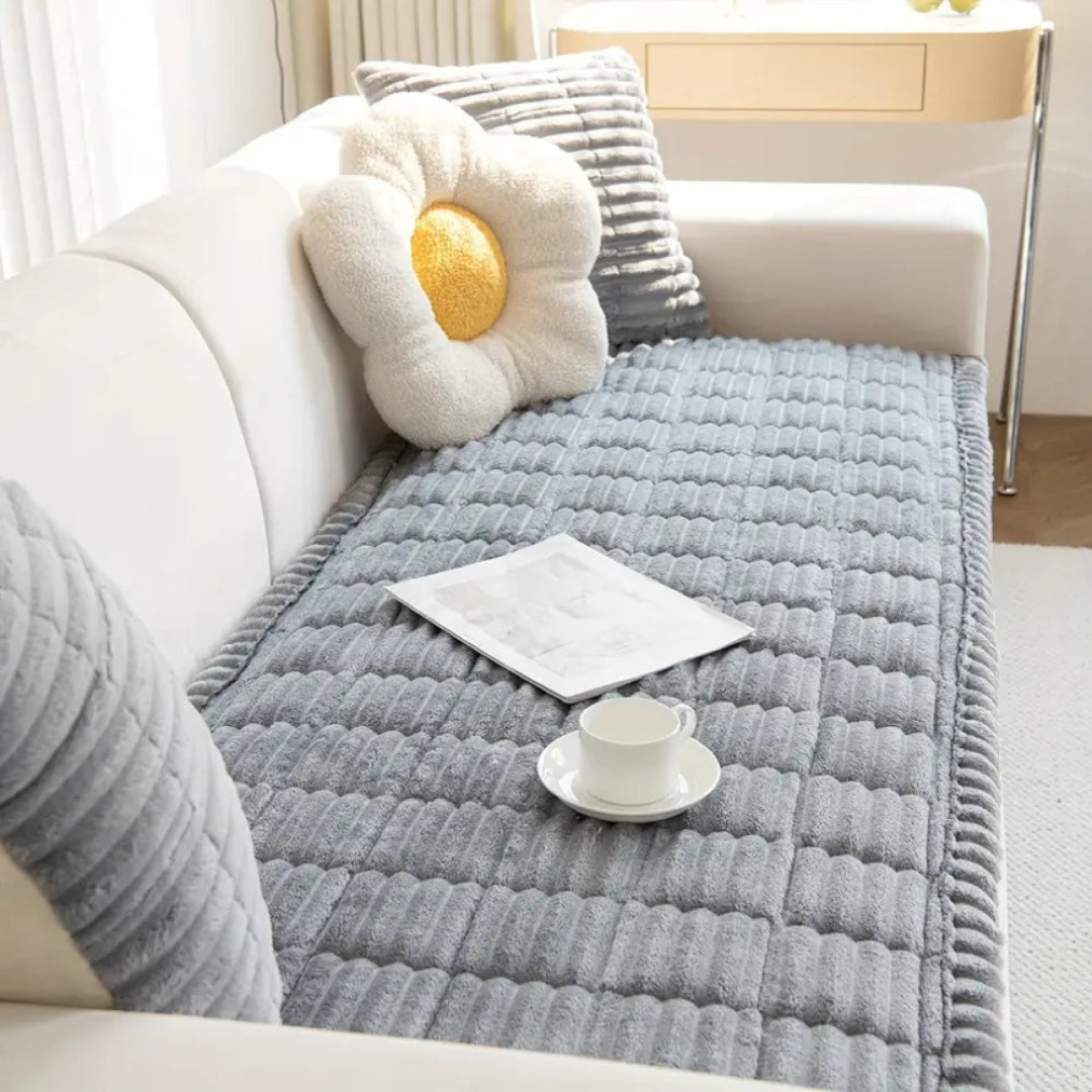Plush Sofa Protector for Cozy Pet-Friendly Comfort