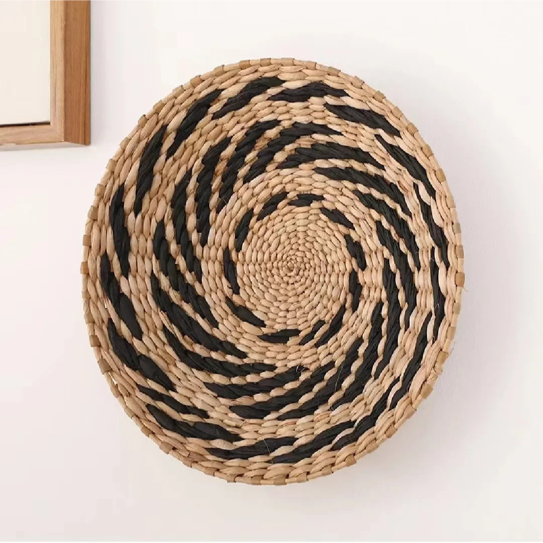 Seagrass Wall Basket for Natural Warmth