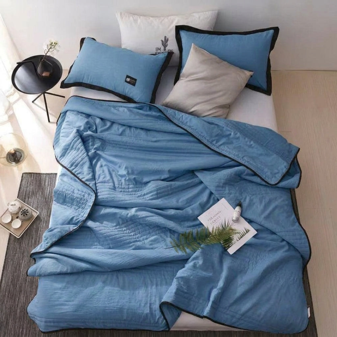 Dual-Sided Blanket for Sweat-Free Sleep