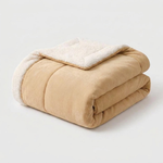 Plush Fleece Blanket for Lasting Warmth