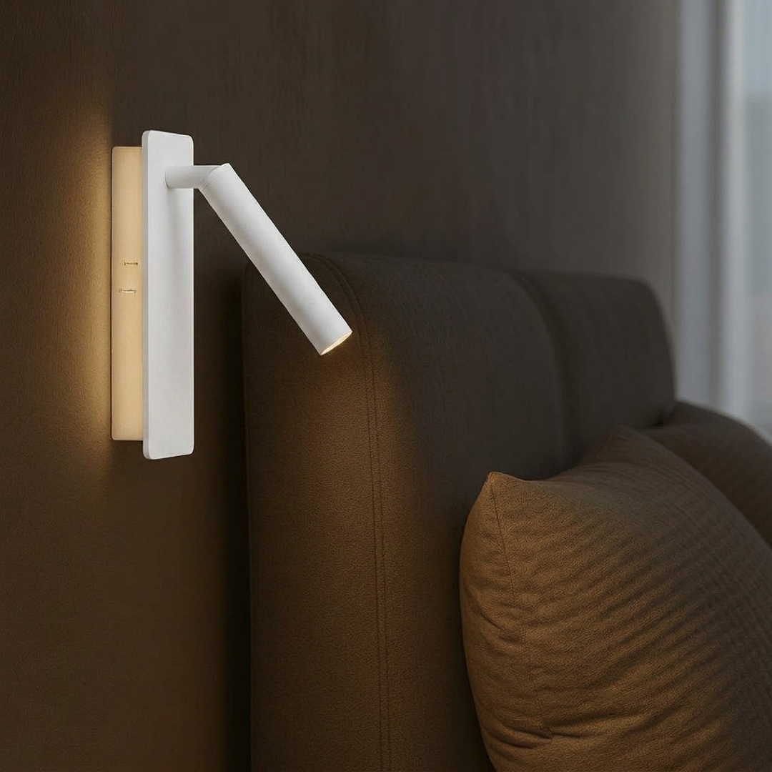 Swivel Wall Lamp for Perfect Bedside Lighting
