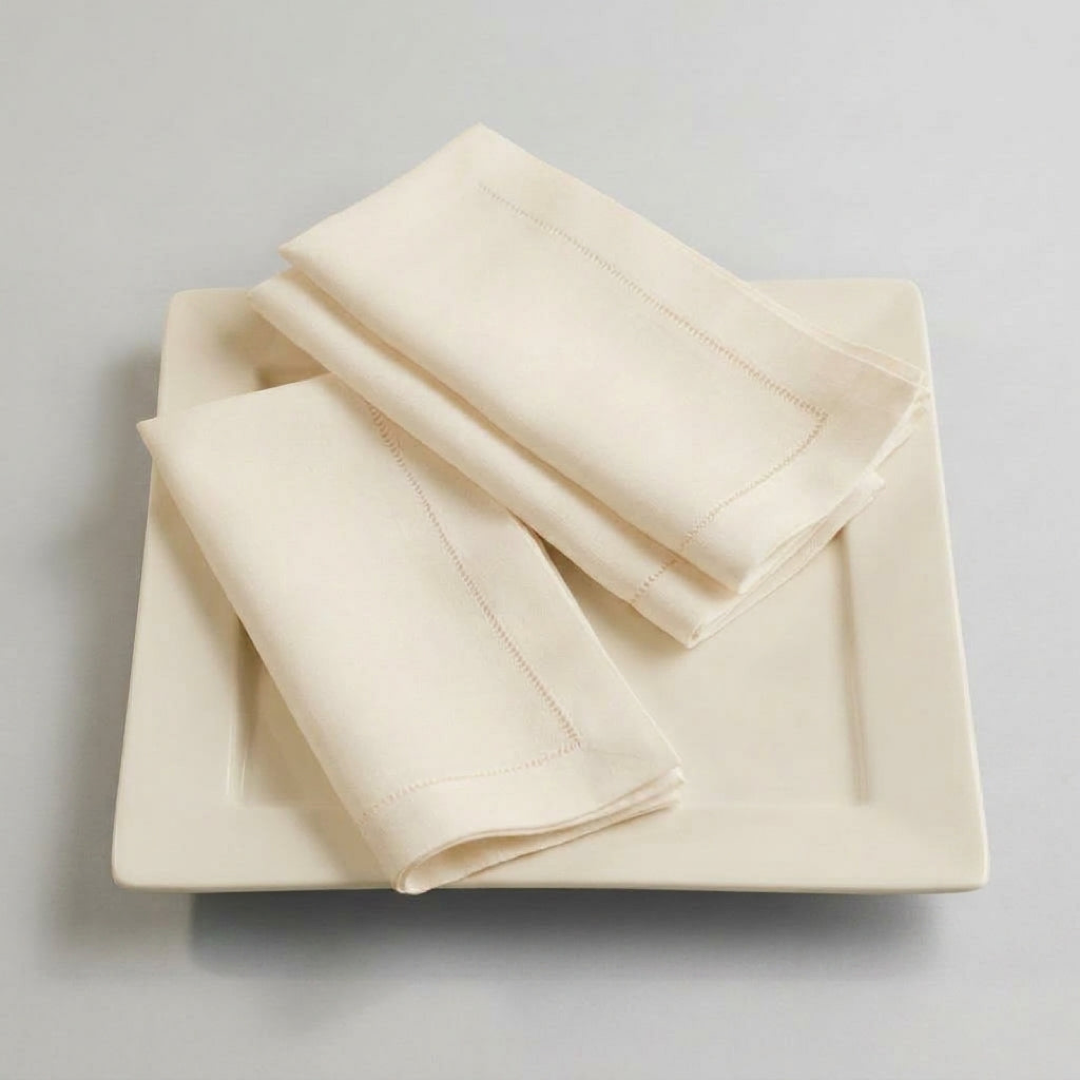 Classic Cotton Napkin Set for Everyday Elegance