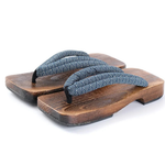 Wooden Geta Sandals for Balanced Comfort