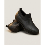 All-Weather Work Shoes With Steady Traction