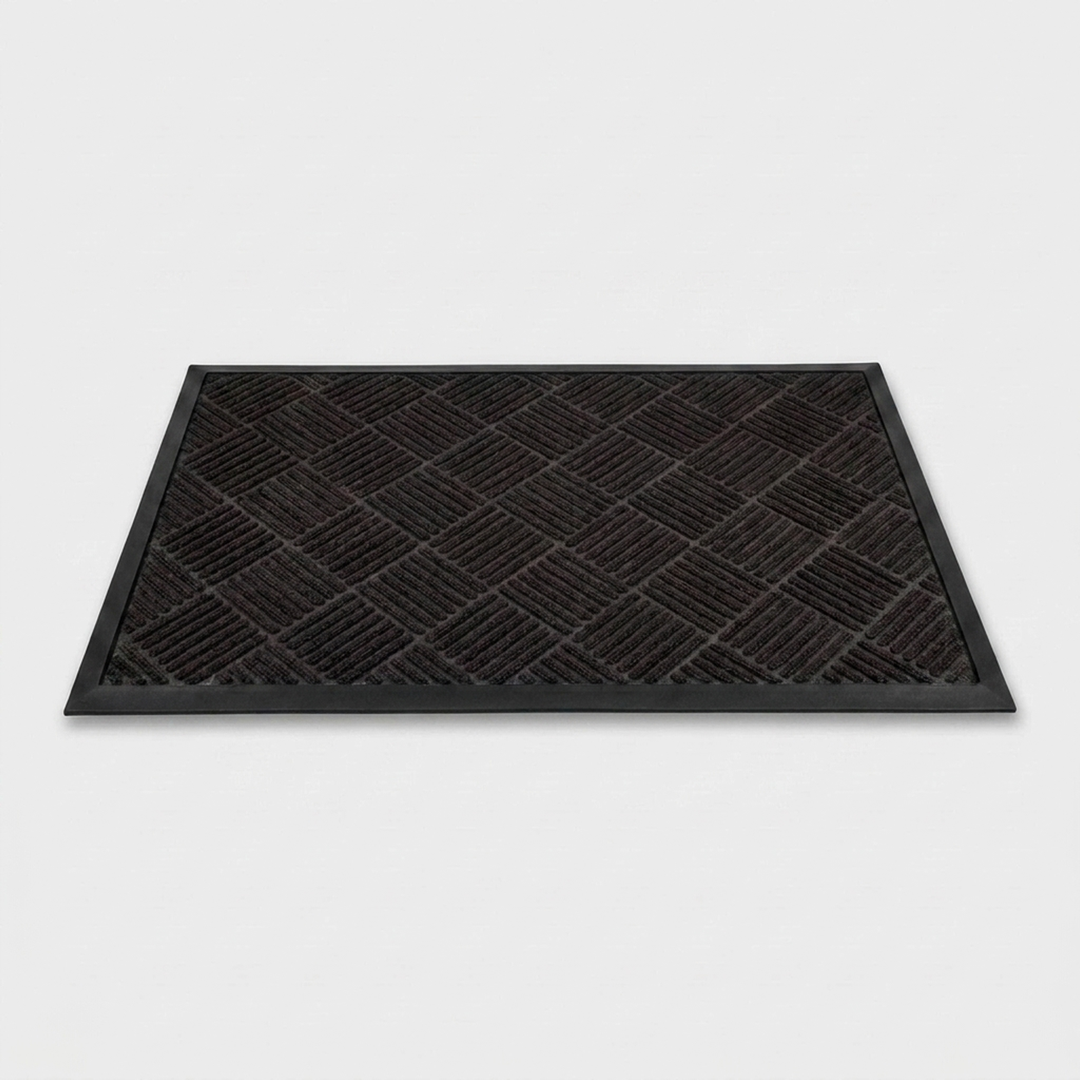 Dirt-Trapping Entry Mat for Cleaner Floors