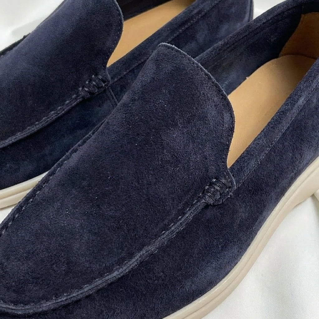 Alejandro | Men's Loafers with Visible Stitching and Contrasting Sole | Casual