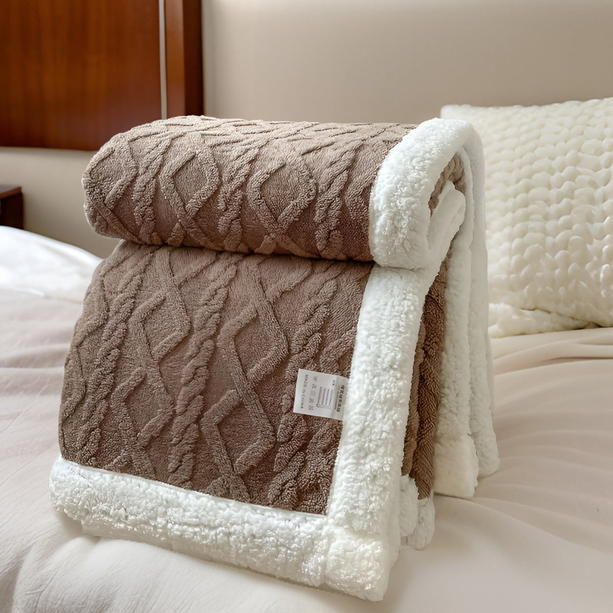 Reversible Fleece Blanket For Cozy Everyday Warmth