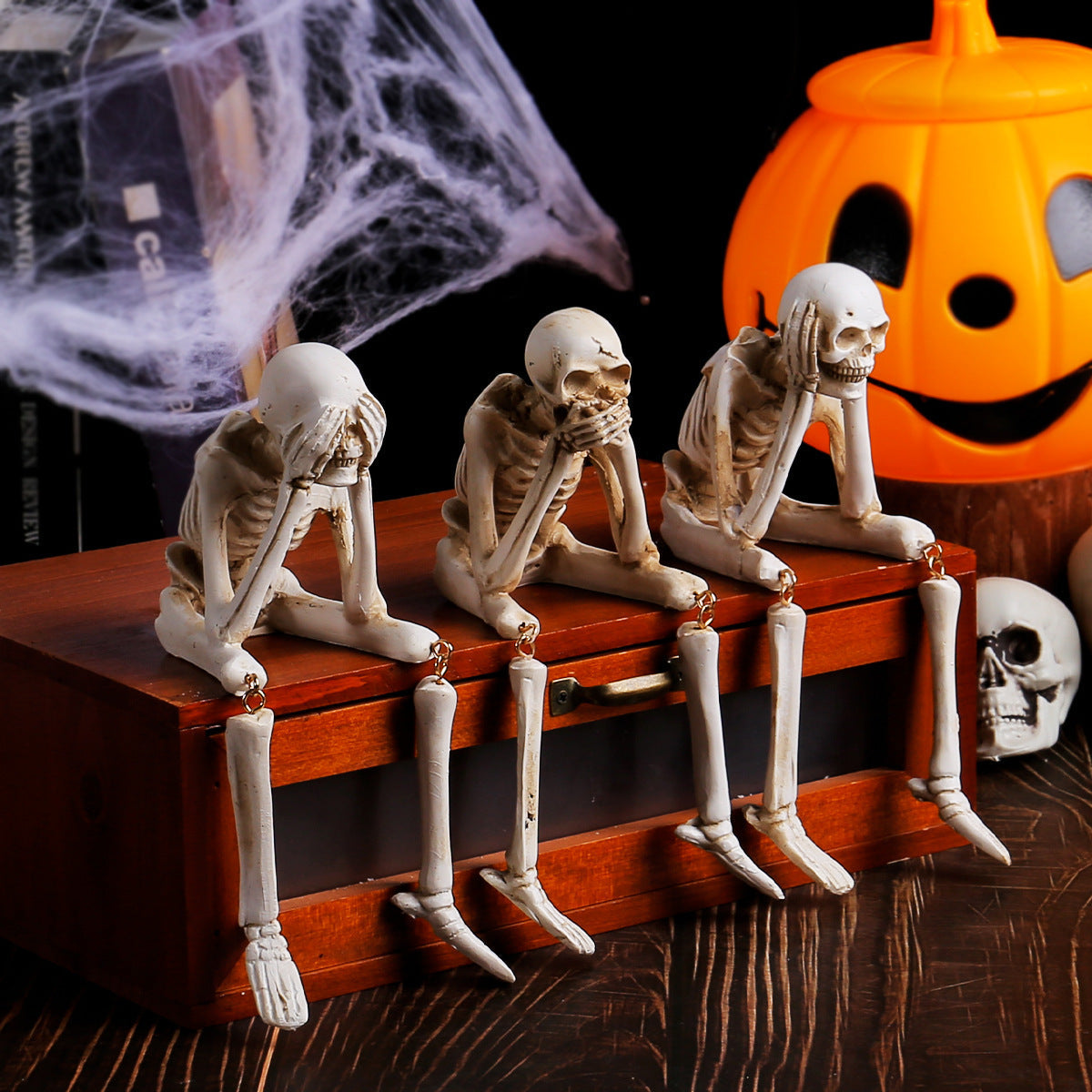 Spooky Skeleton Ornament Set For Easy Halloween Decor