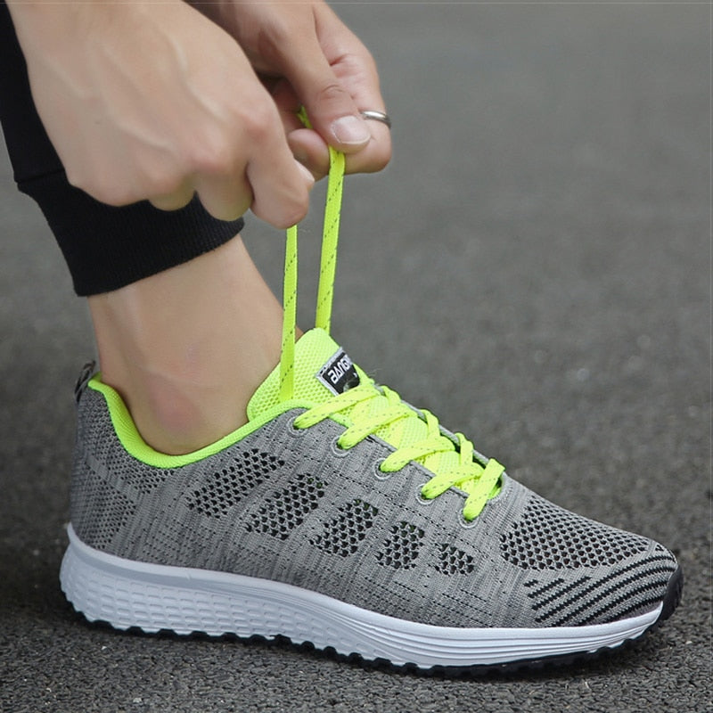 Women's Mesh Sneakers Athletic Lace-Up