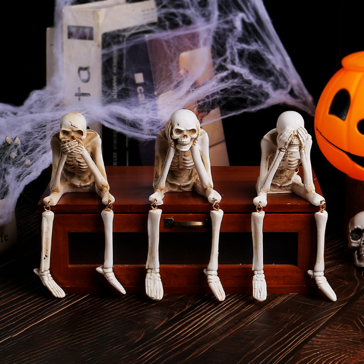 Spooky Skeleton Ornament Set For Easy Halloween Decor