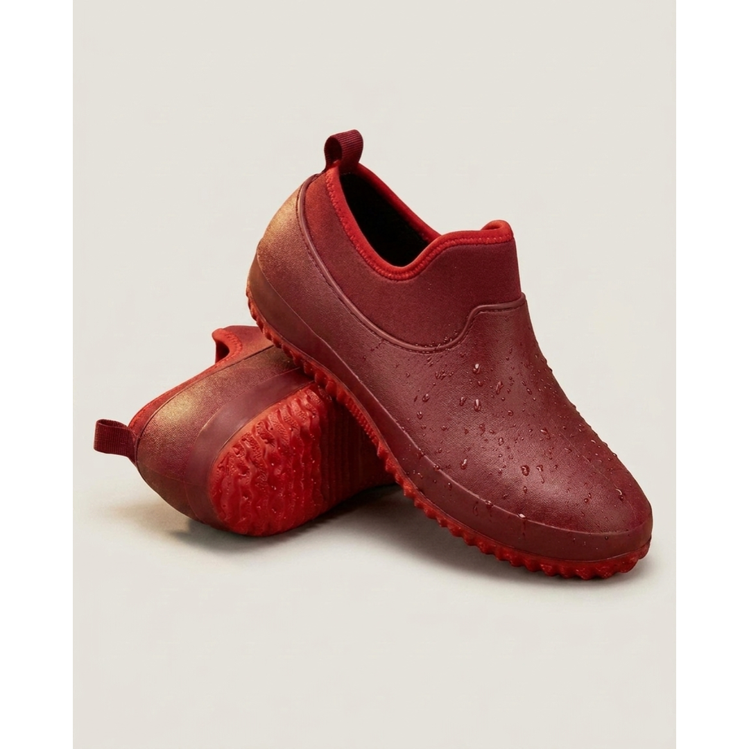 All-Weather Work Shoes With Steady Traction
