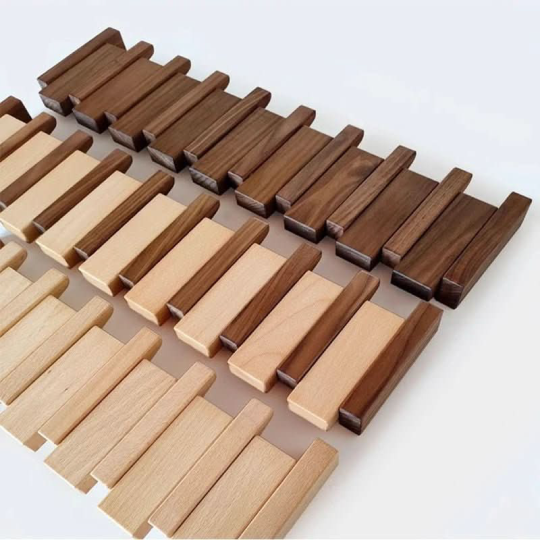 Piano Key Wall Rack for Clutter-Free Storage