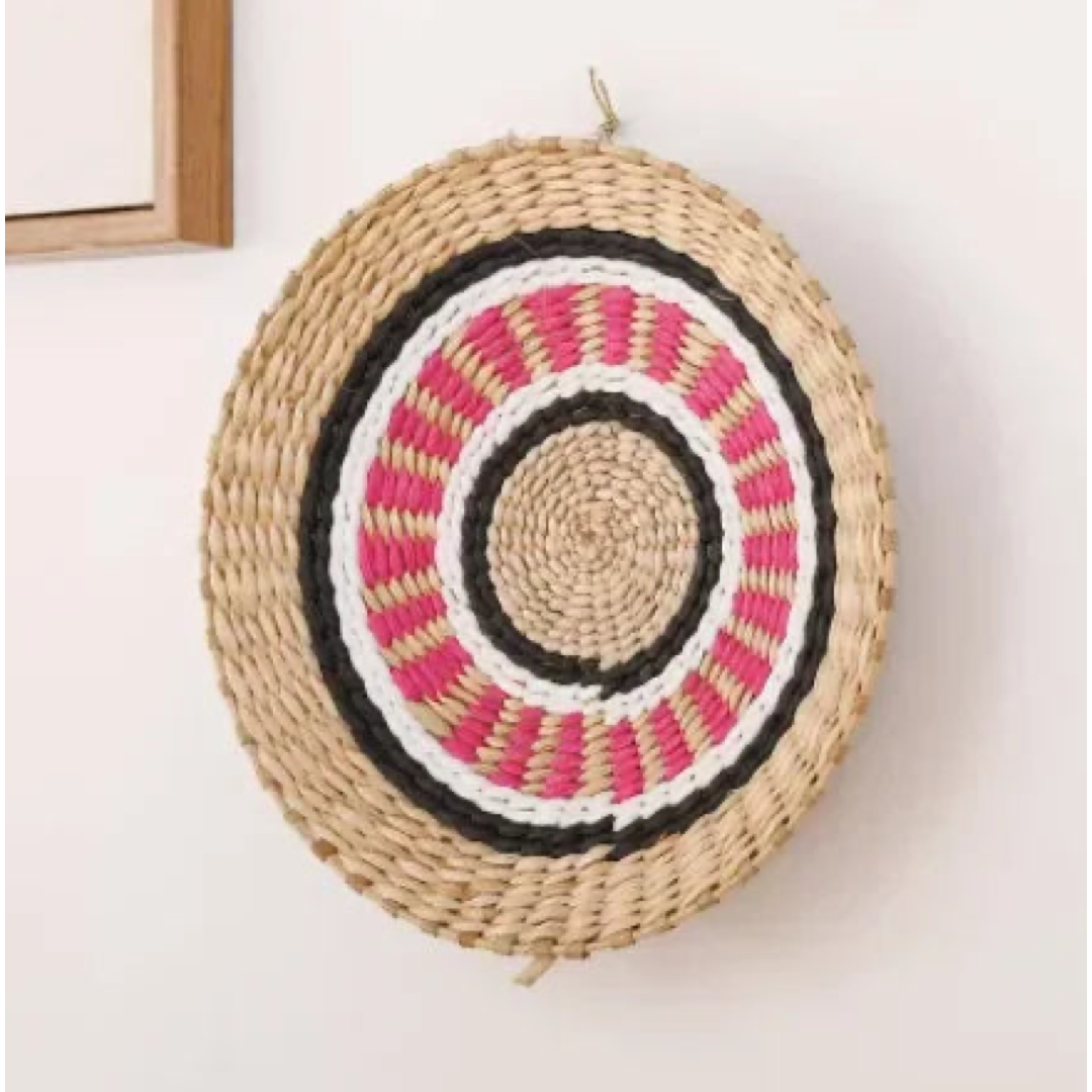 Seagrass Wall Basket for Natural Warmth
