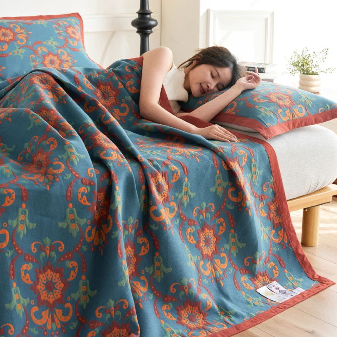 Bohemian Cotton Muslin Quilt for Year-Round Comfort