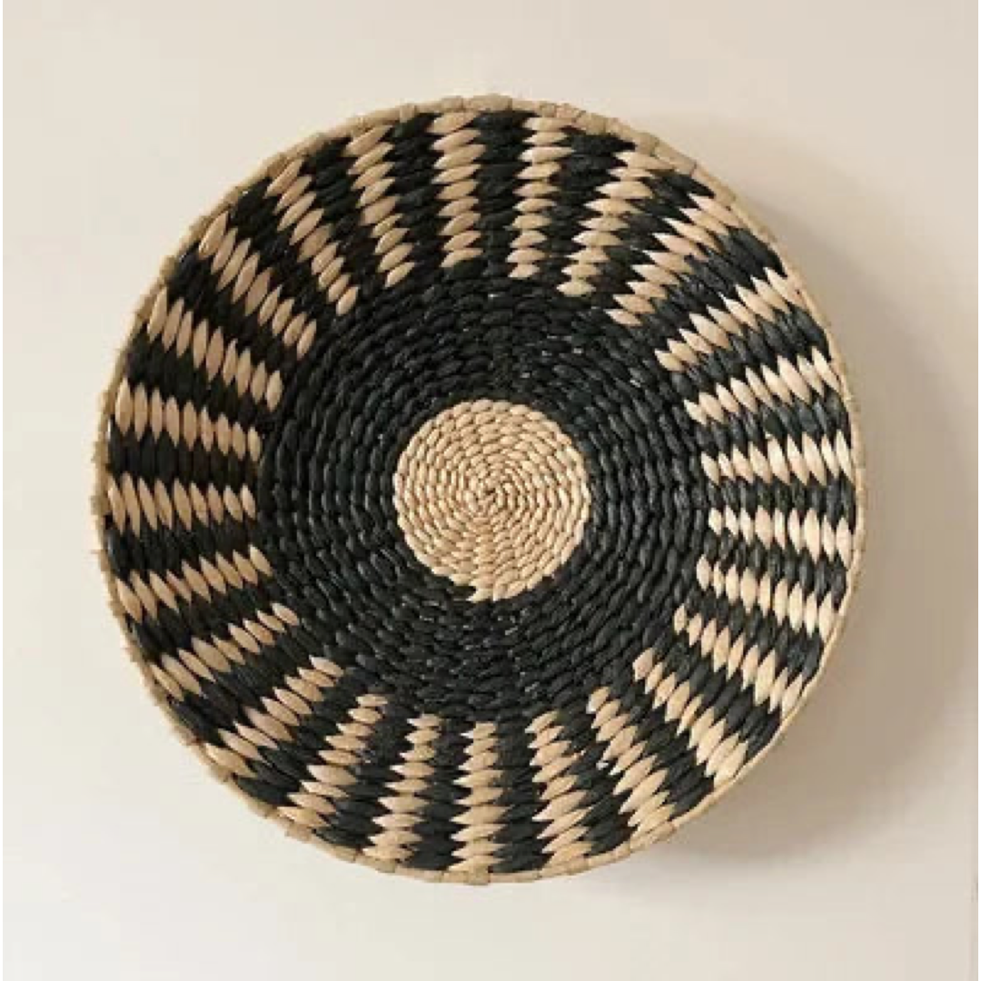 Seagrass Wall Basket for Natural Warmth
