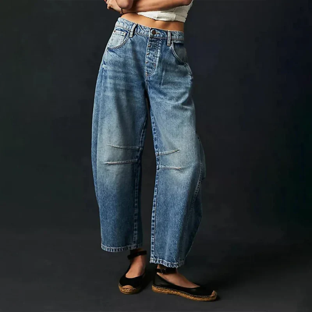 Women's Barrel Jeans with Wide Legs and a Low Waist