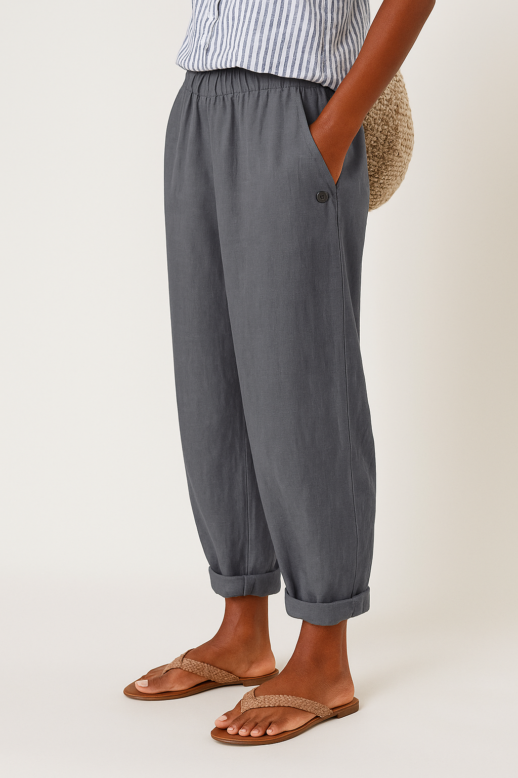 Women's Trousers with Elastic Waist, Side Pockets and Turned-Up Hem