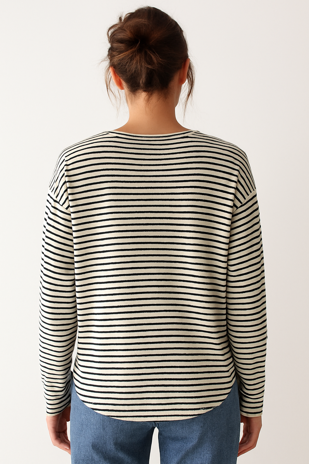Women's Long-Sleeve Shirt with Round Neck and Horizontal Stripes