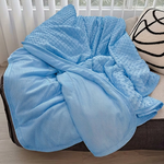 Breathable Cooling Throw for Restful Comfort