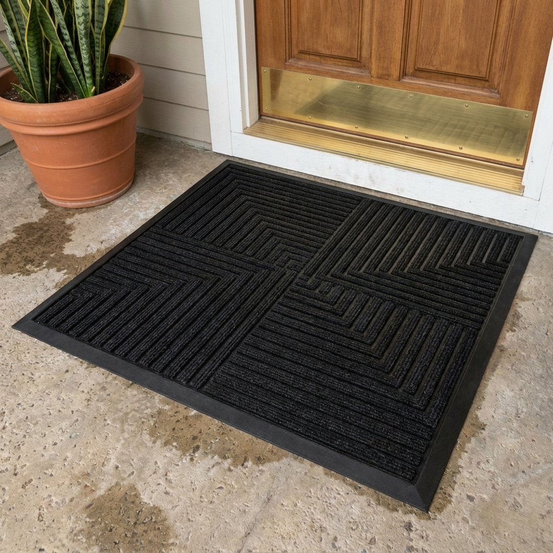 Striped Doormat That Traps Dirt Securely