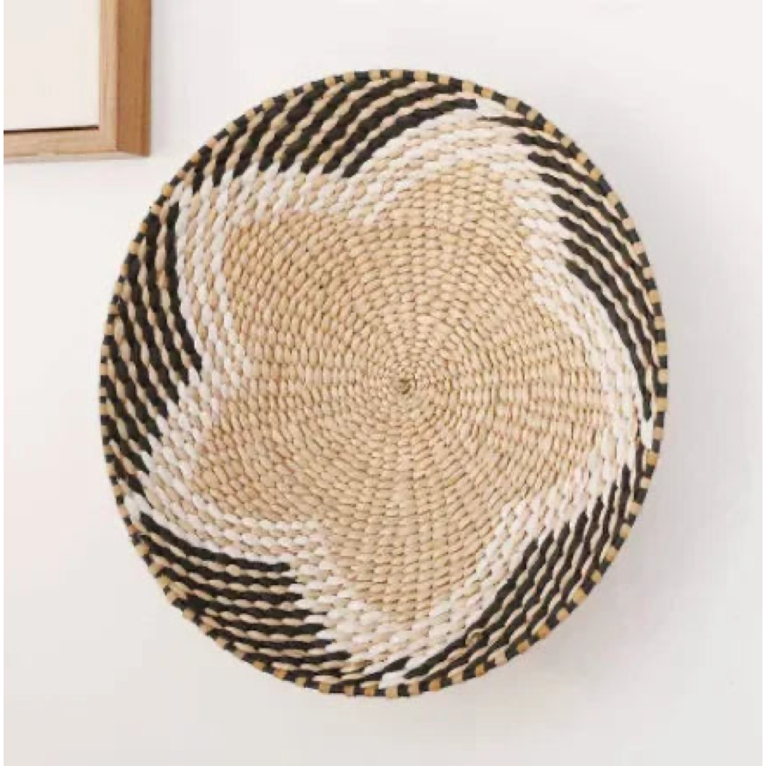 Seagrass Wall Basket for Natural Warmth