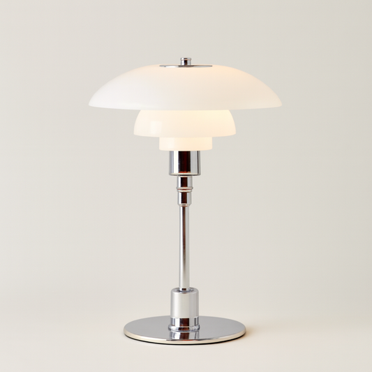 Skulpturale Tischlampe mit einstellbarer Wärme