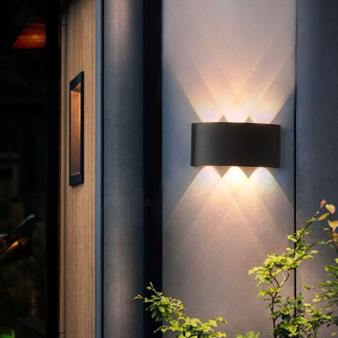 Sculptural Outdoor Light for a Welcoming Glow