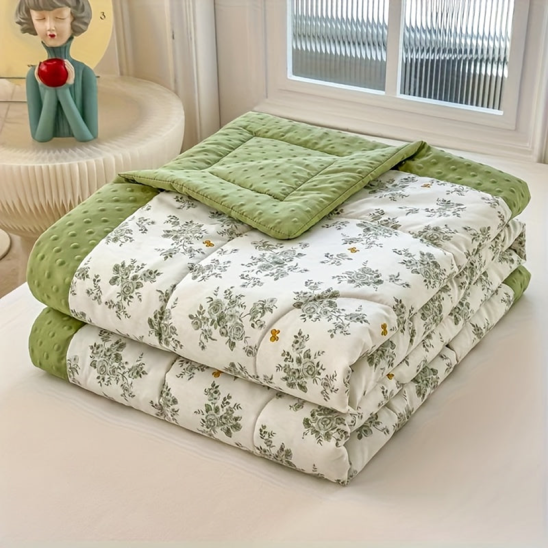 Breathable Floral Cotton Quilt for Cooler Sleep