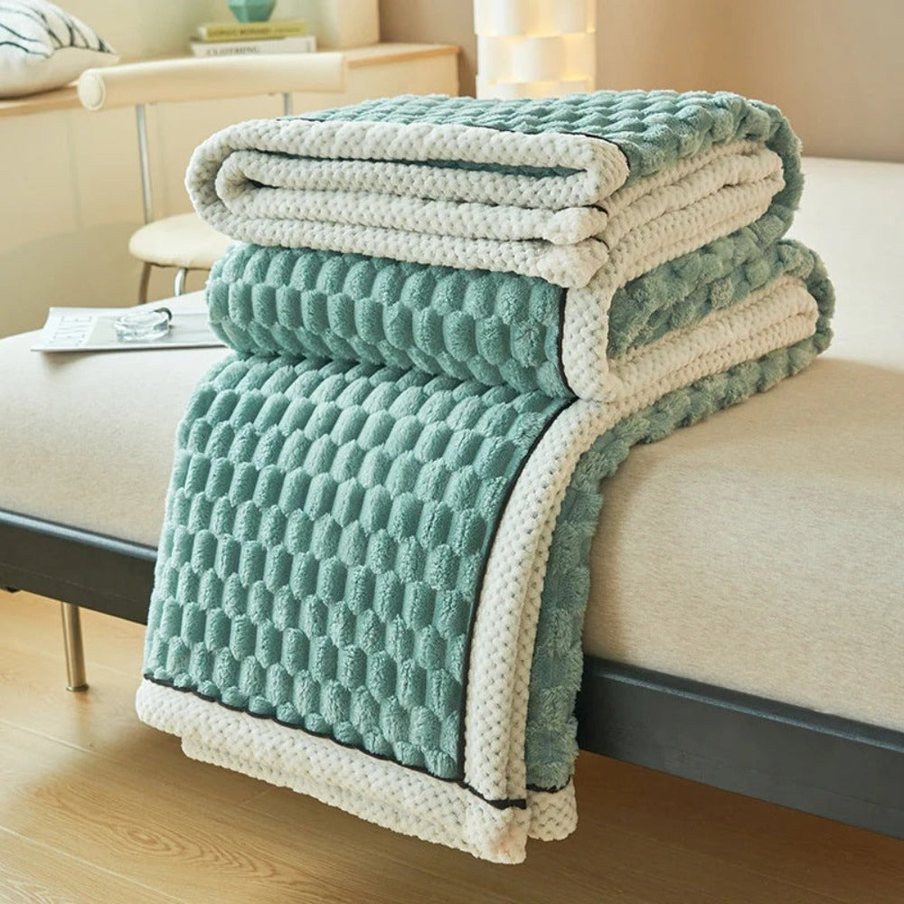 Sherpa Fleece Throw Blanket For Cozy Evenings