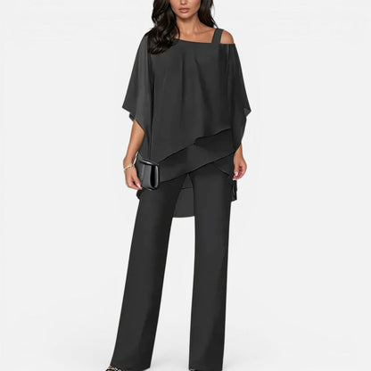 Women's two-piece set with wide legs and a loose top