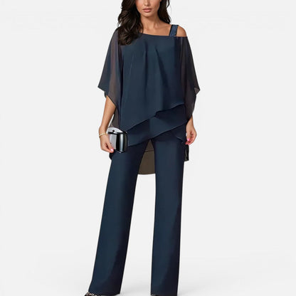 Women's two-piece set with wide legs and a loose top