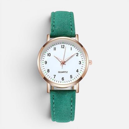 Quartz wristwatch with leather-look strap