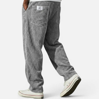 Men's corduroy trousers with a wide cut and elastic waistband