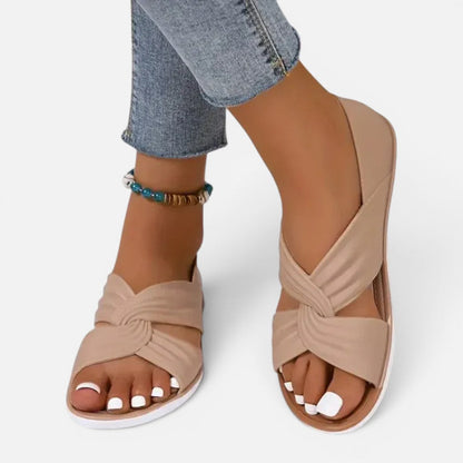 Women's sandals with knot detail