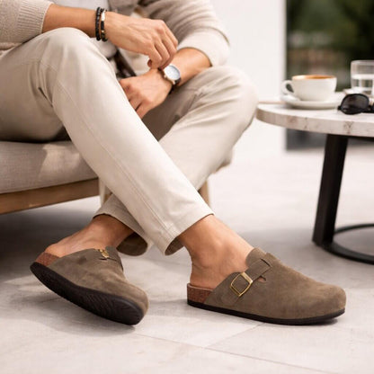 Unisex Clogs with Adjustable Buckle and Closed Toe